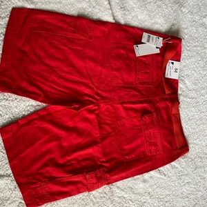 Men’s red cargo shorts NEW!!